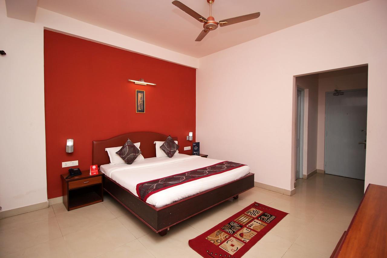 Hotel Rockbay, Puri Swimming-Pool, Near-Sea-Beach-And-Temple Fully-Air-Conditioned-Hotel With-Lift-And-Parking-Facility Exterior foto